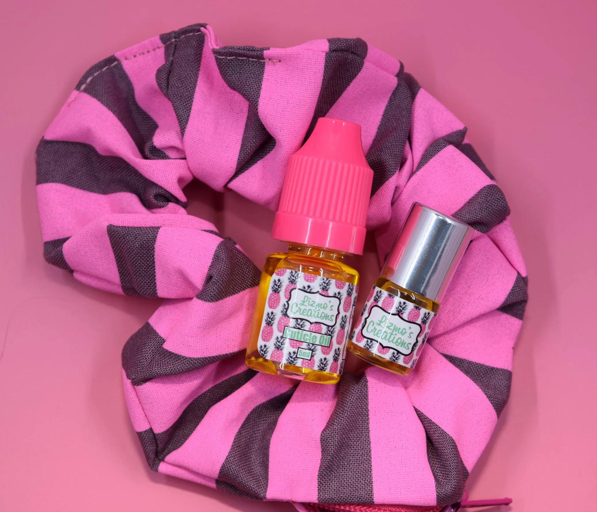Lizmo's Creations: Scrunchie+ Duo "Berry Banana Bomb" *OVERSTOCK* - Image 3